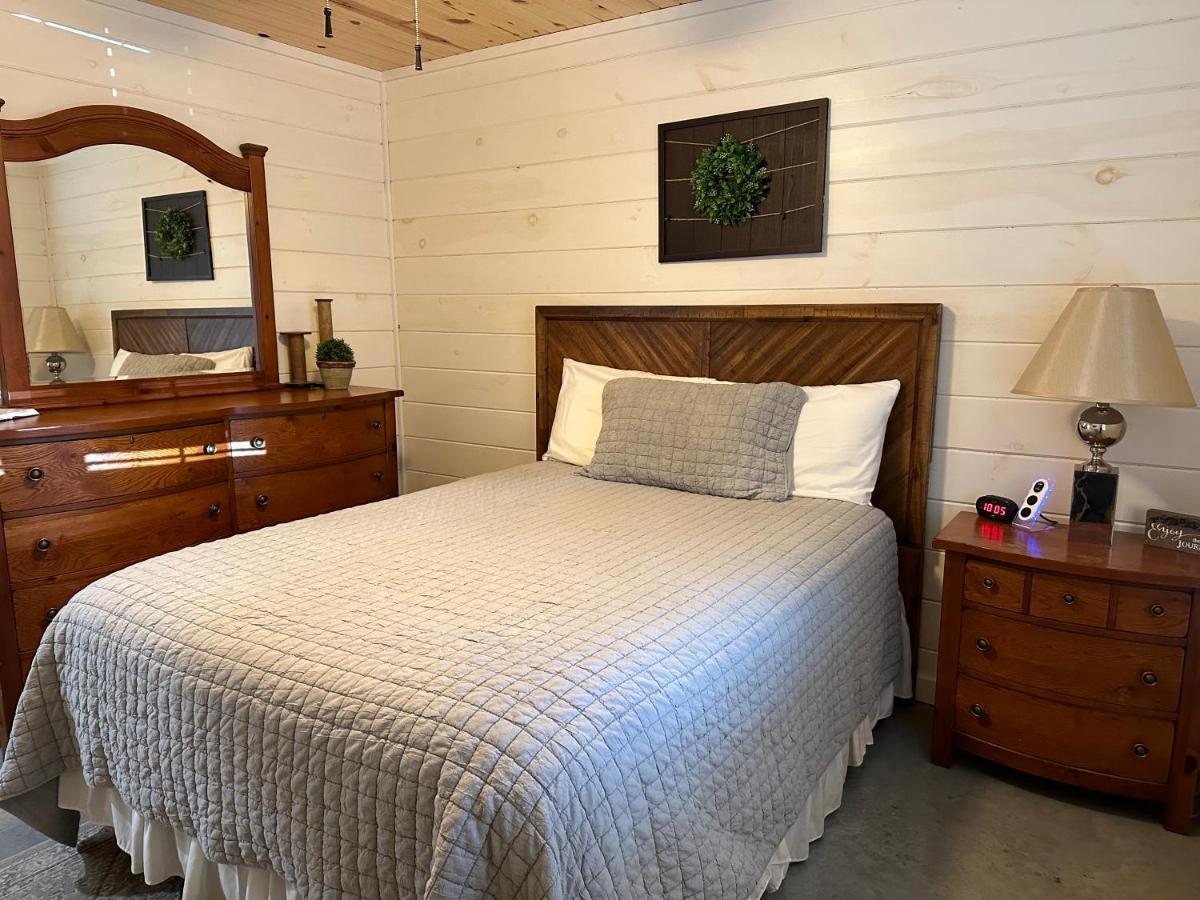 Knotty Squirrel Cabins Маунтин Вю Екстериор снимка